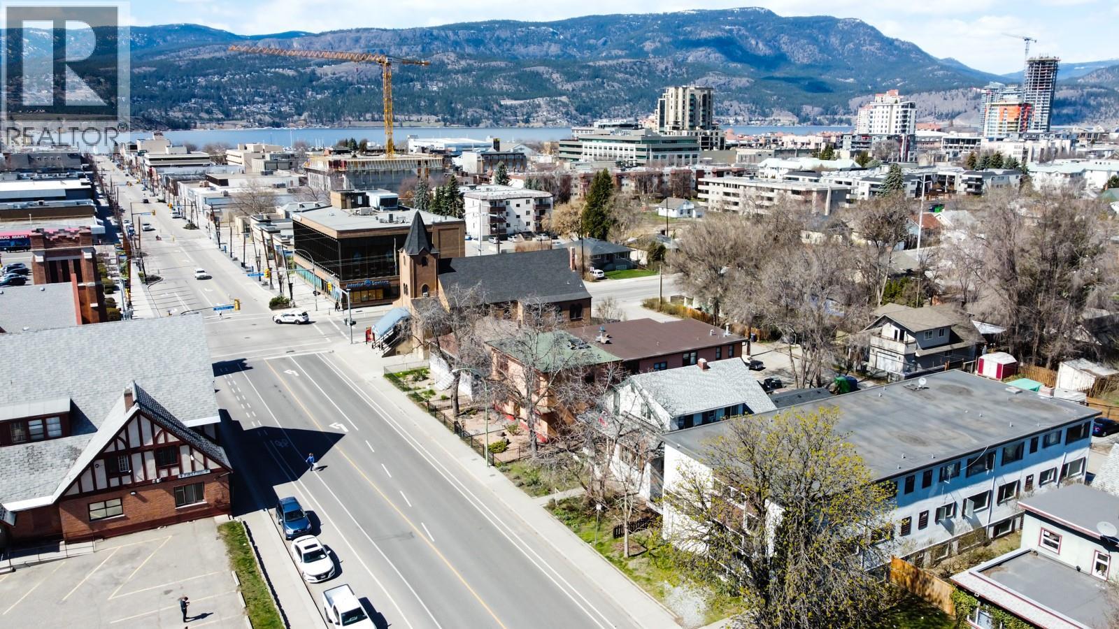  730 Bernard Avenue, Kelowna