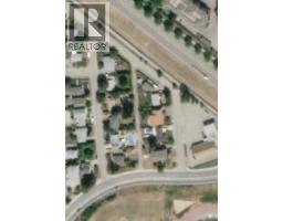  1722 Bernard Avenue, Kelowna