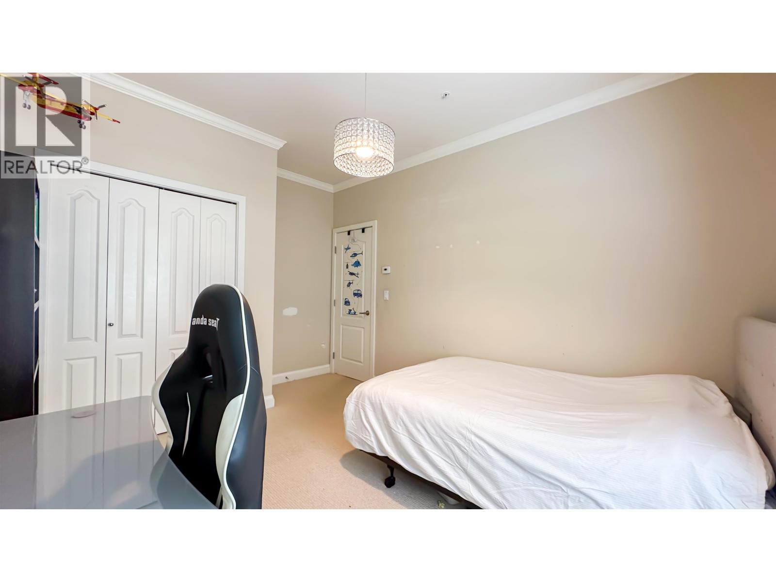 158 STONEGATE DRIVE, West Vancouver
