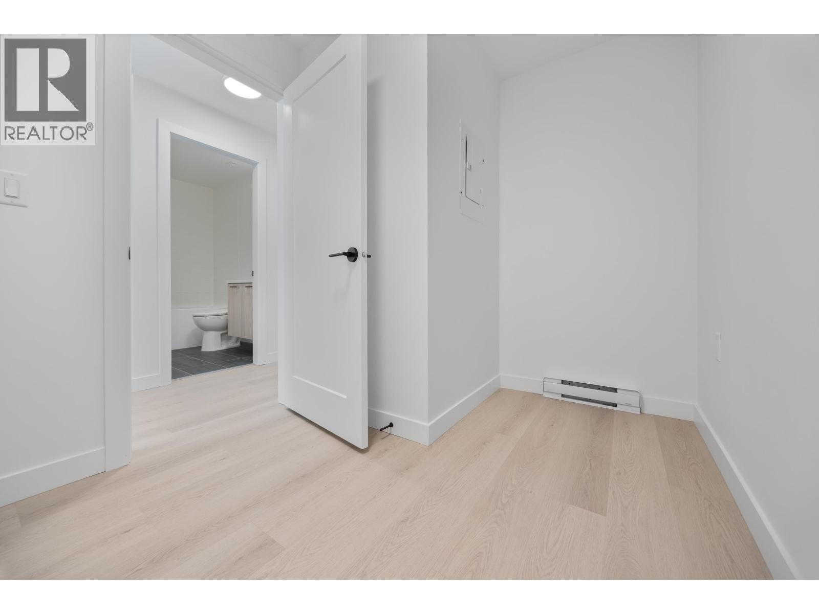 116 2002 ST. GEORGE STREET, Port Moody