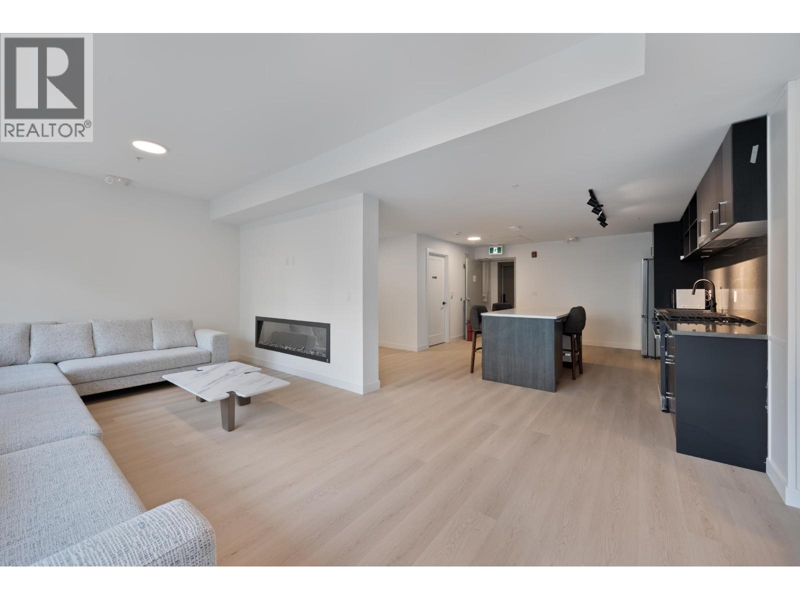 116 2002 ST. GEORGE STREET, Port Moody