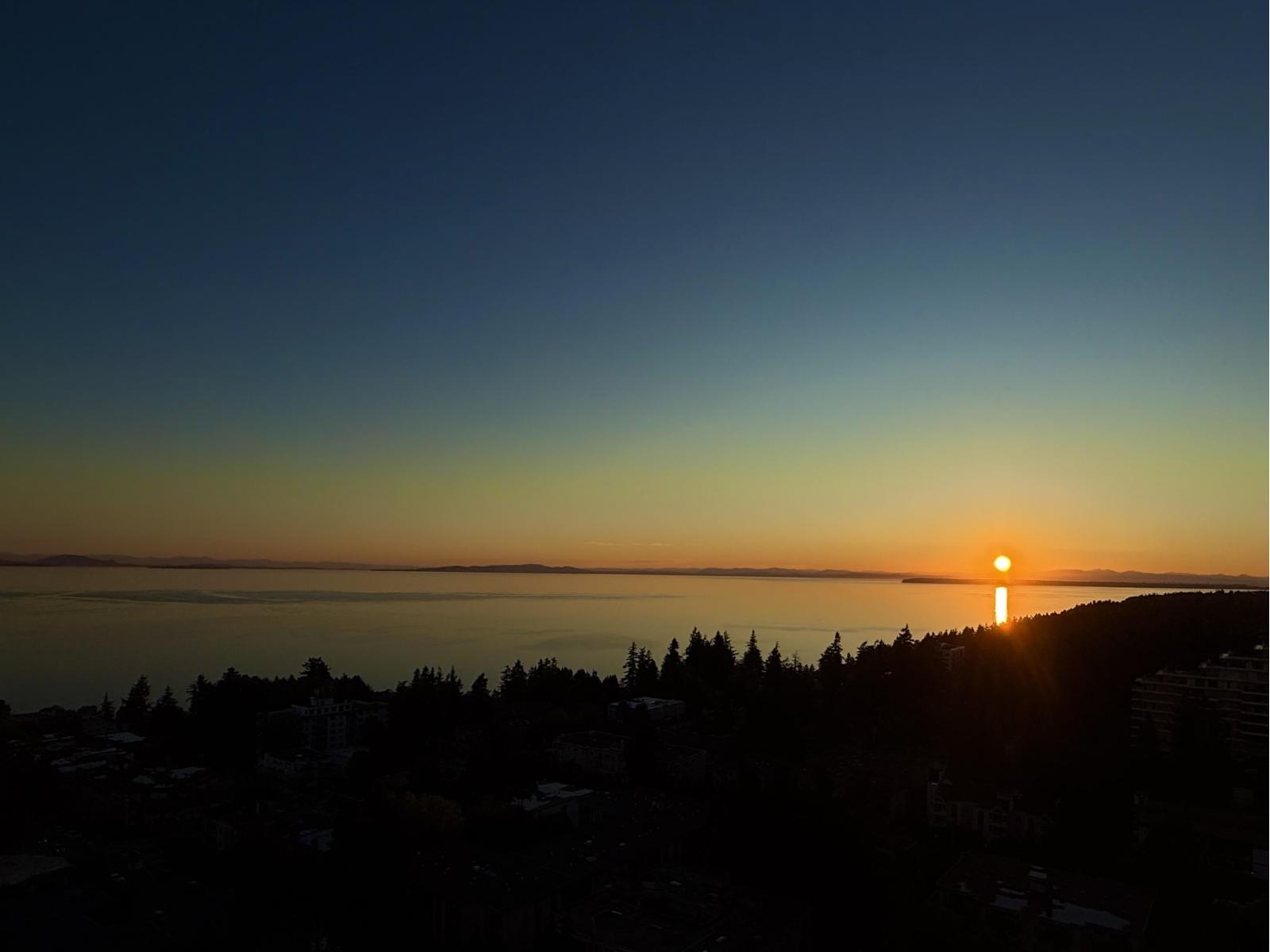 1804 1501 FOSTER STREET, White Rock