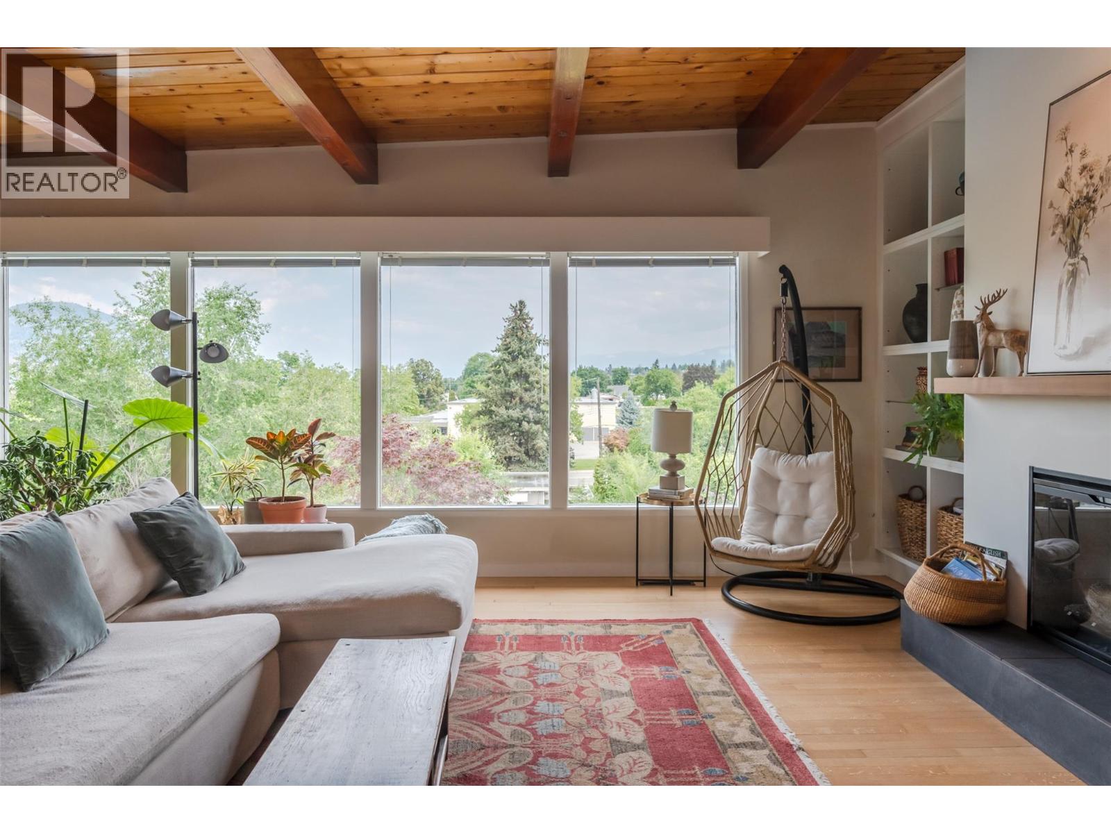 735 ROSS Avenue, Penticton