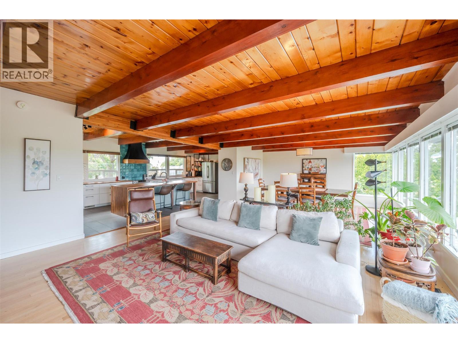 735 ROSS Avenue, Penticton