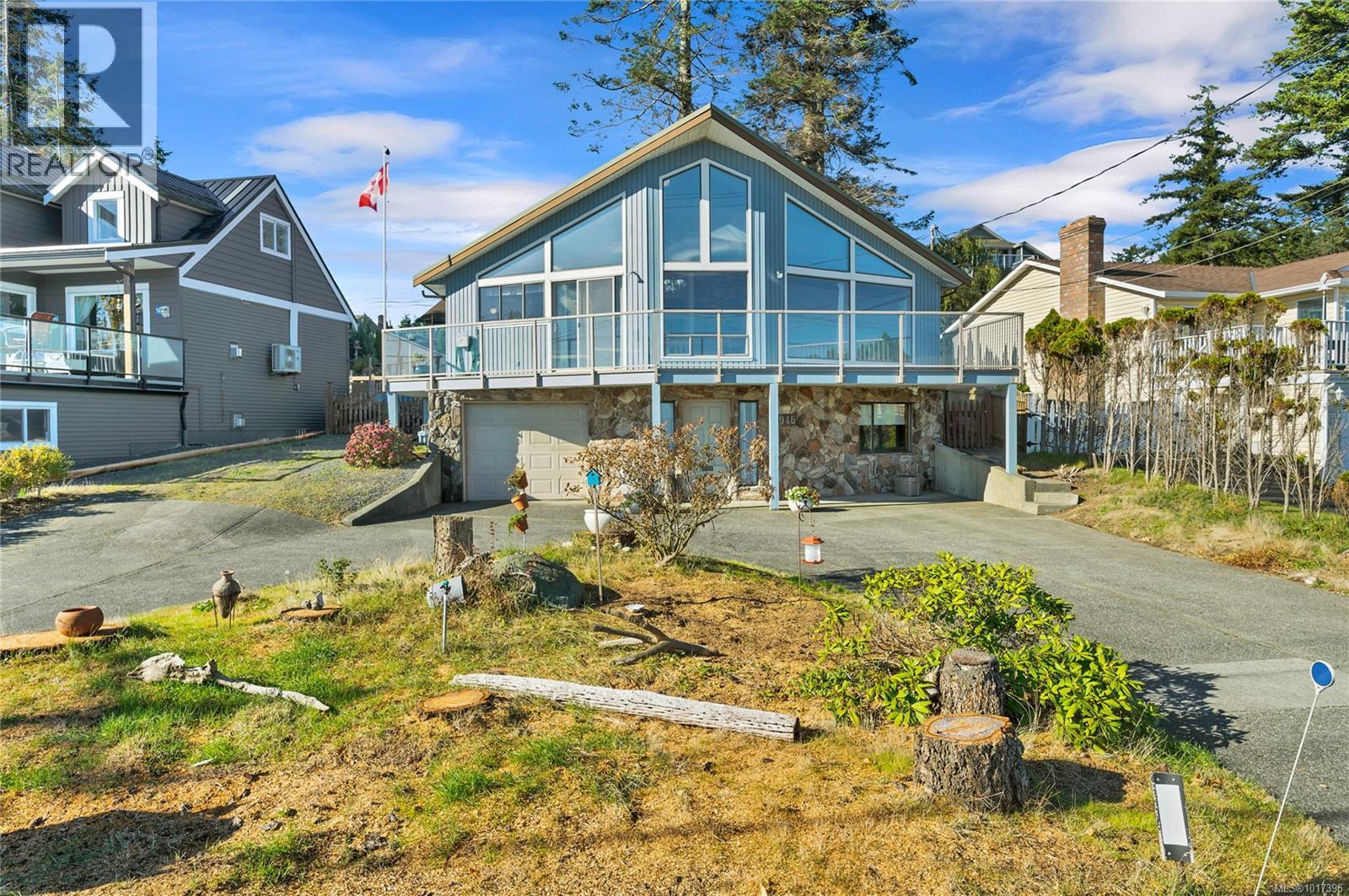 2946 Island Hwy S, Campbell River