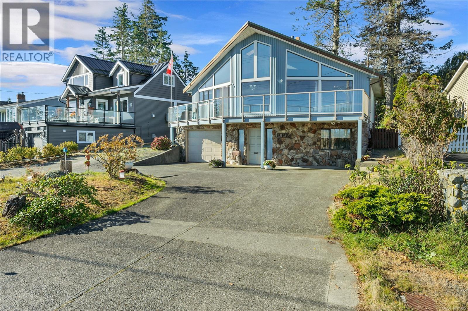 2946 Island Hwy S, Campbell River
