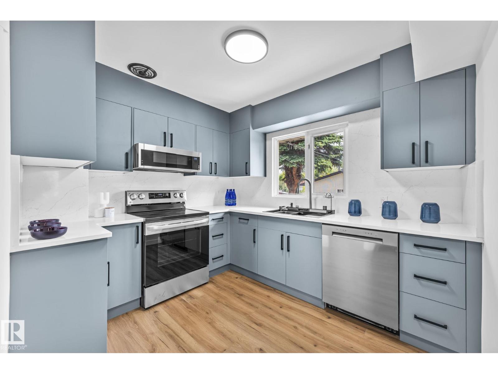 Single Family House Bungalow for Sale in   ST NW Edmonton 