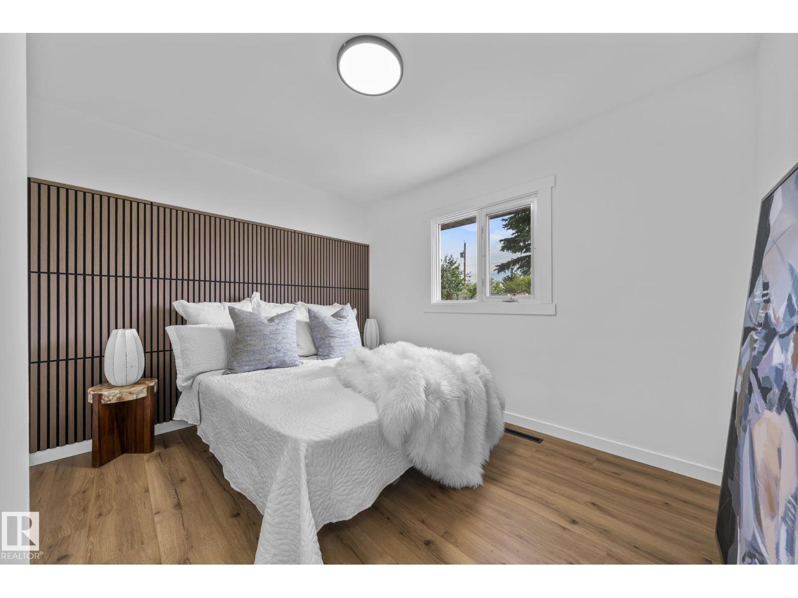 Single Family House Bungalow for Sale in   ST NW Edmonton 