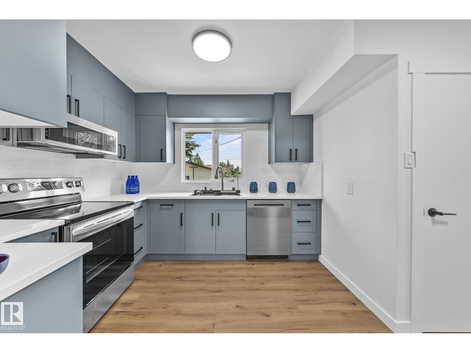 Single Family House Bungalow for Sale in   ST NW Edmonton 