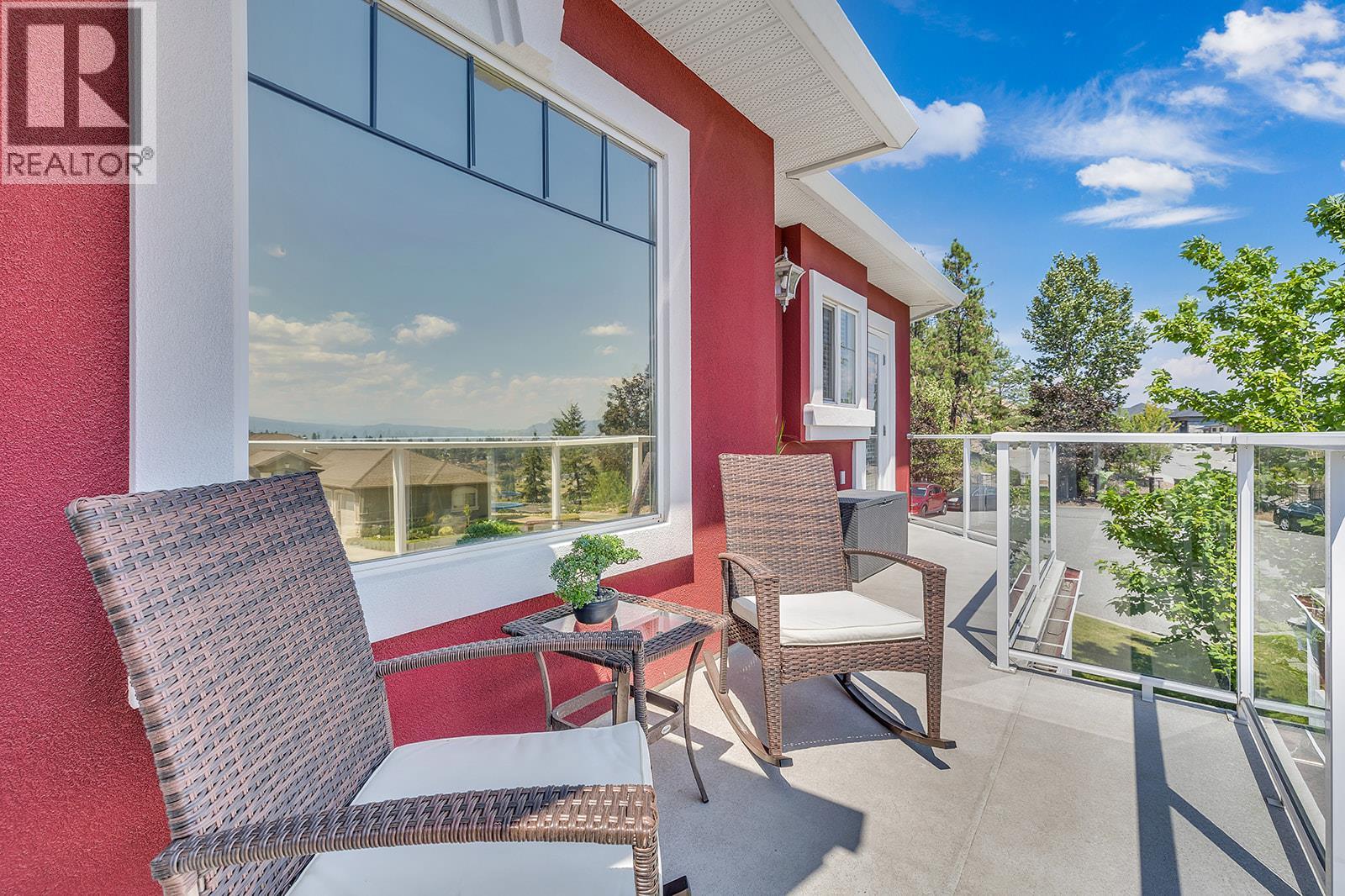  2040 Spyglass Way, West Kelowna
