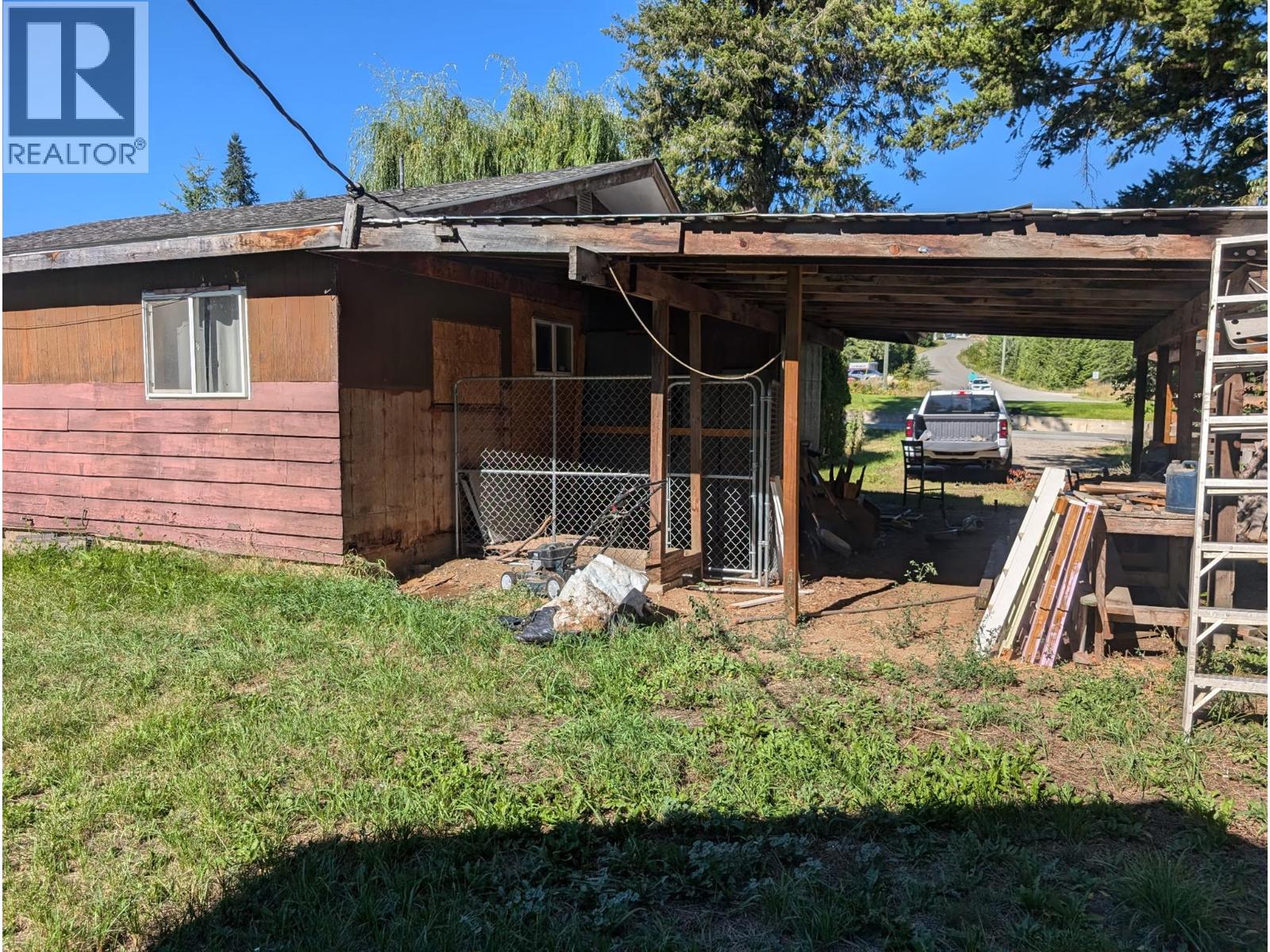 54 Young Road, Clearwater