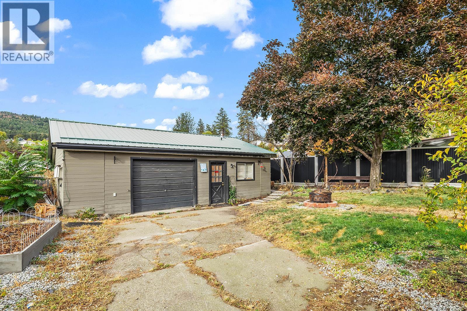  3616 Granada Crescent, West Kelowna