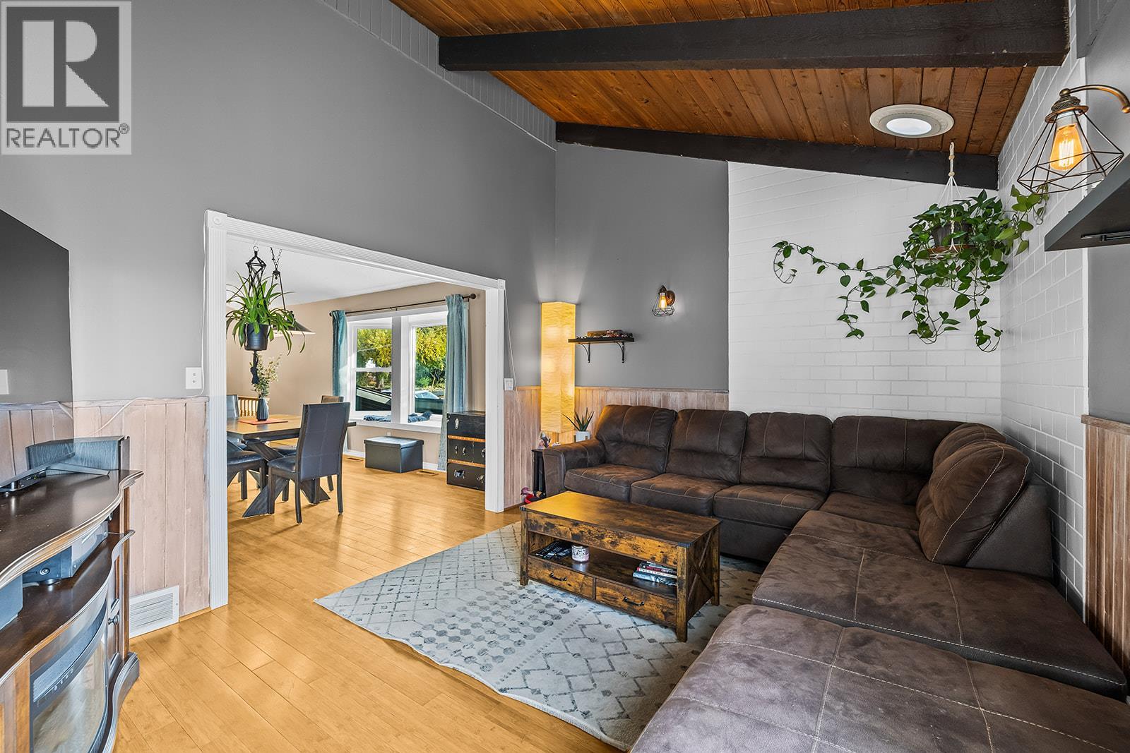  3616 Granada Crescent, West Kelowna