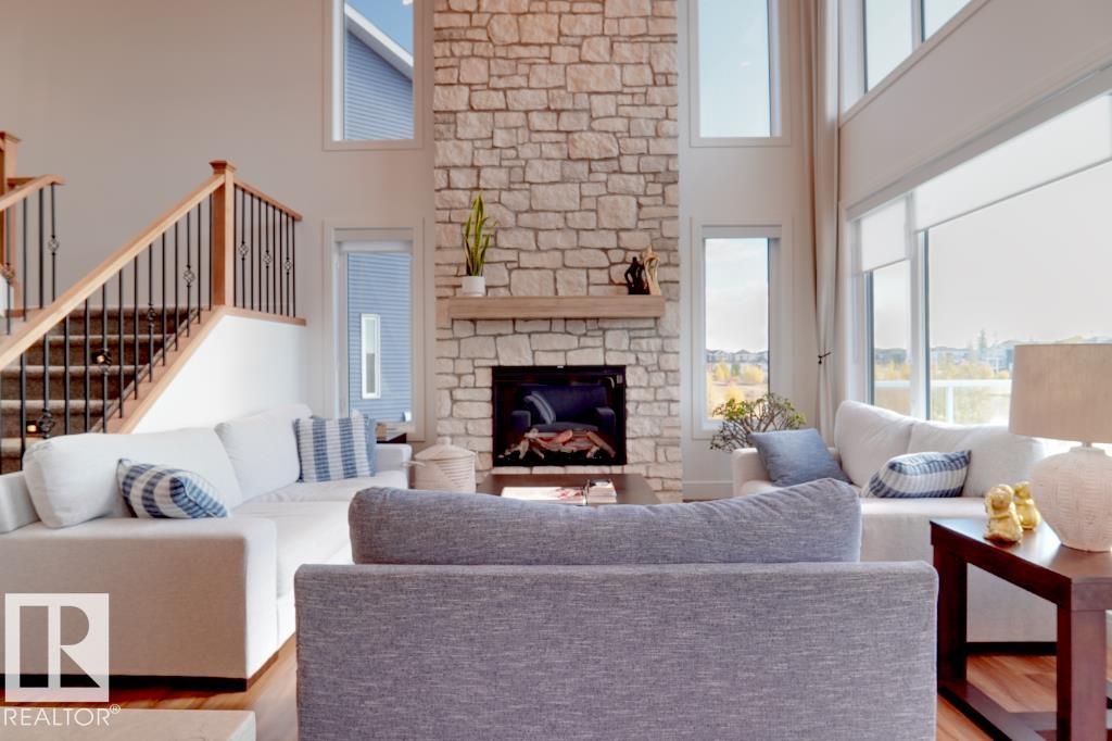 16615 32 AV SW, Edmonton