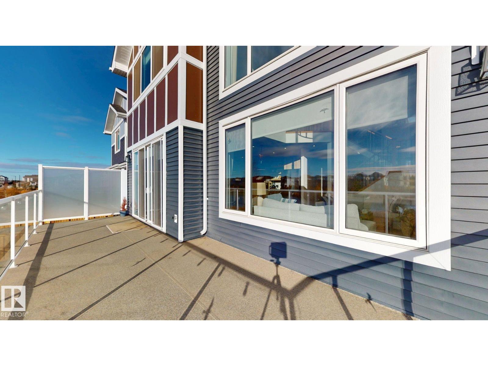 16615 32 AV SW, Edmonton