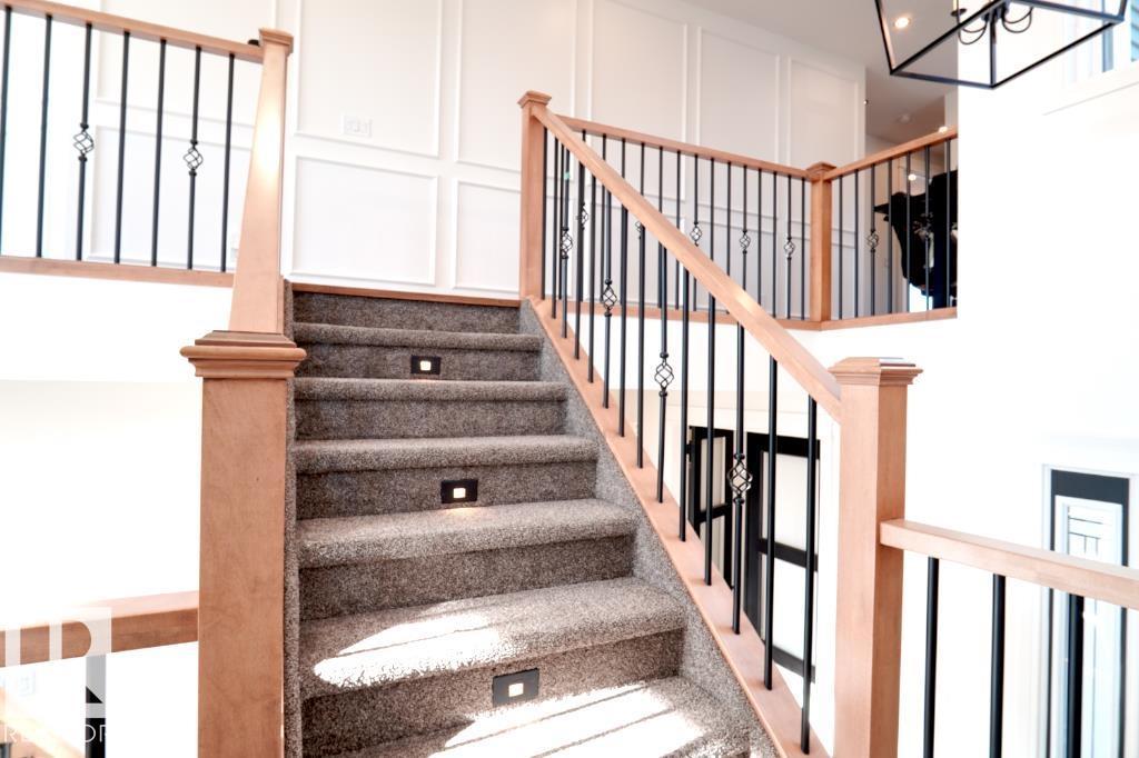 16615 32 AV SW, Edmonton