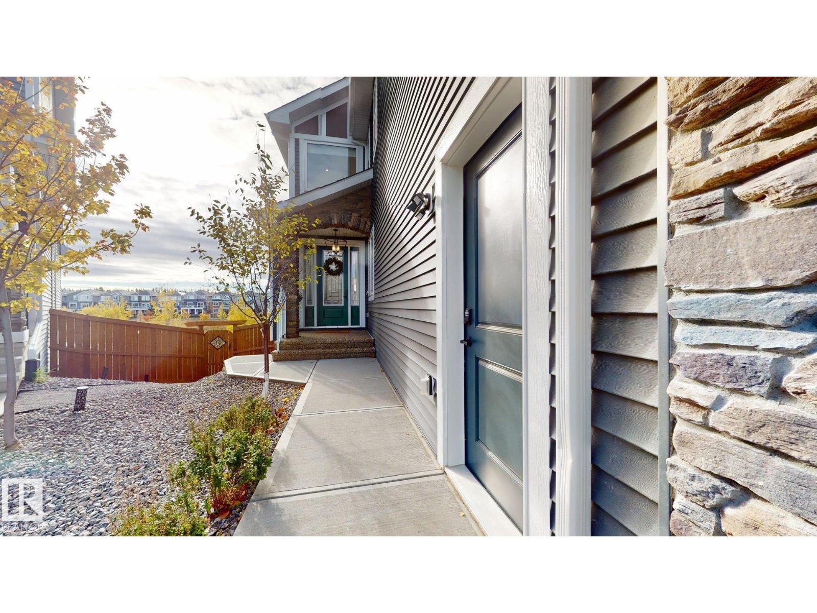 16615 32 AV SW, Edmonton