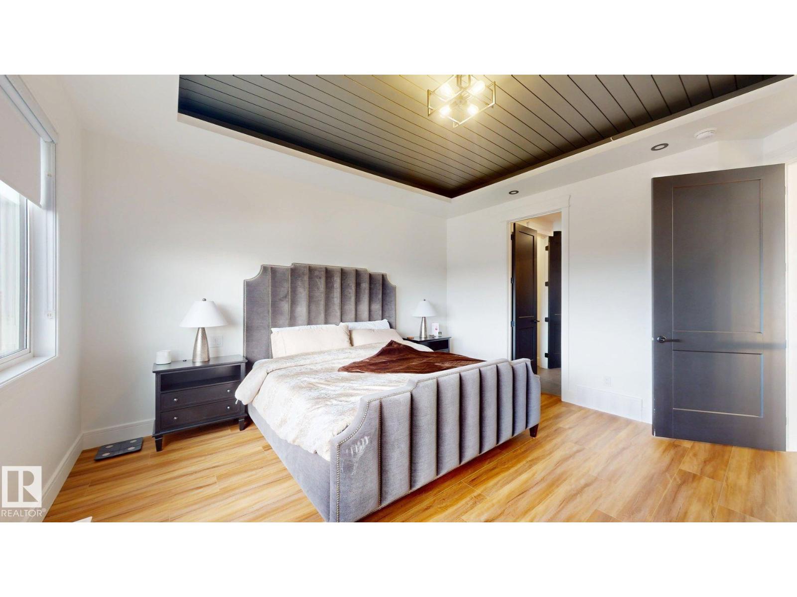 16615 32 AV SW, Edmonton