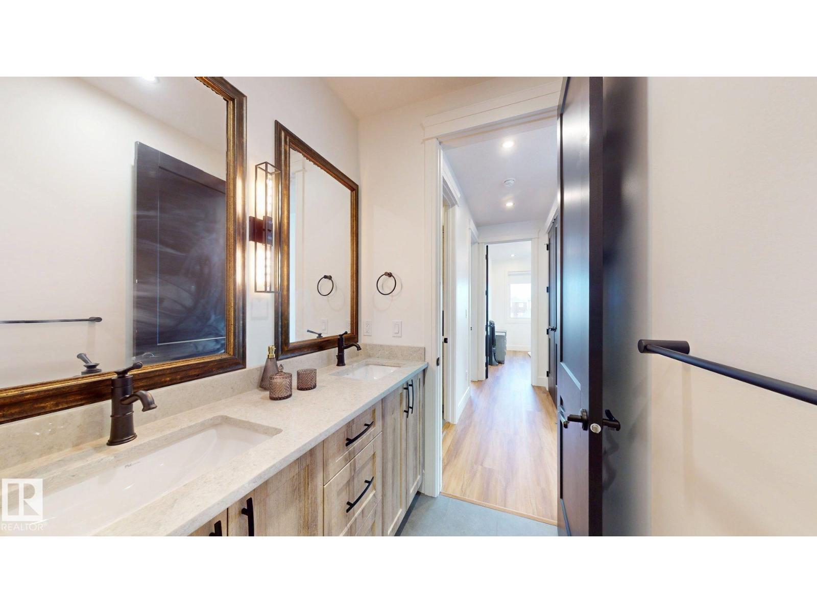 16615 32 AV SW, Edmonton