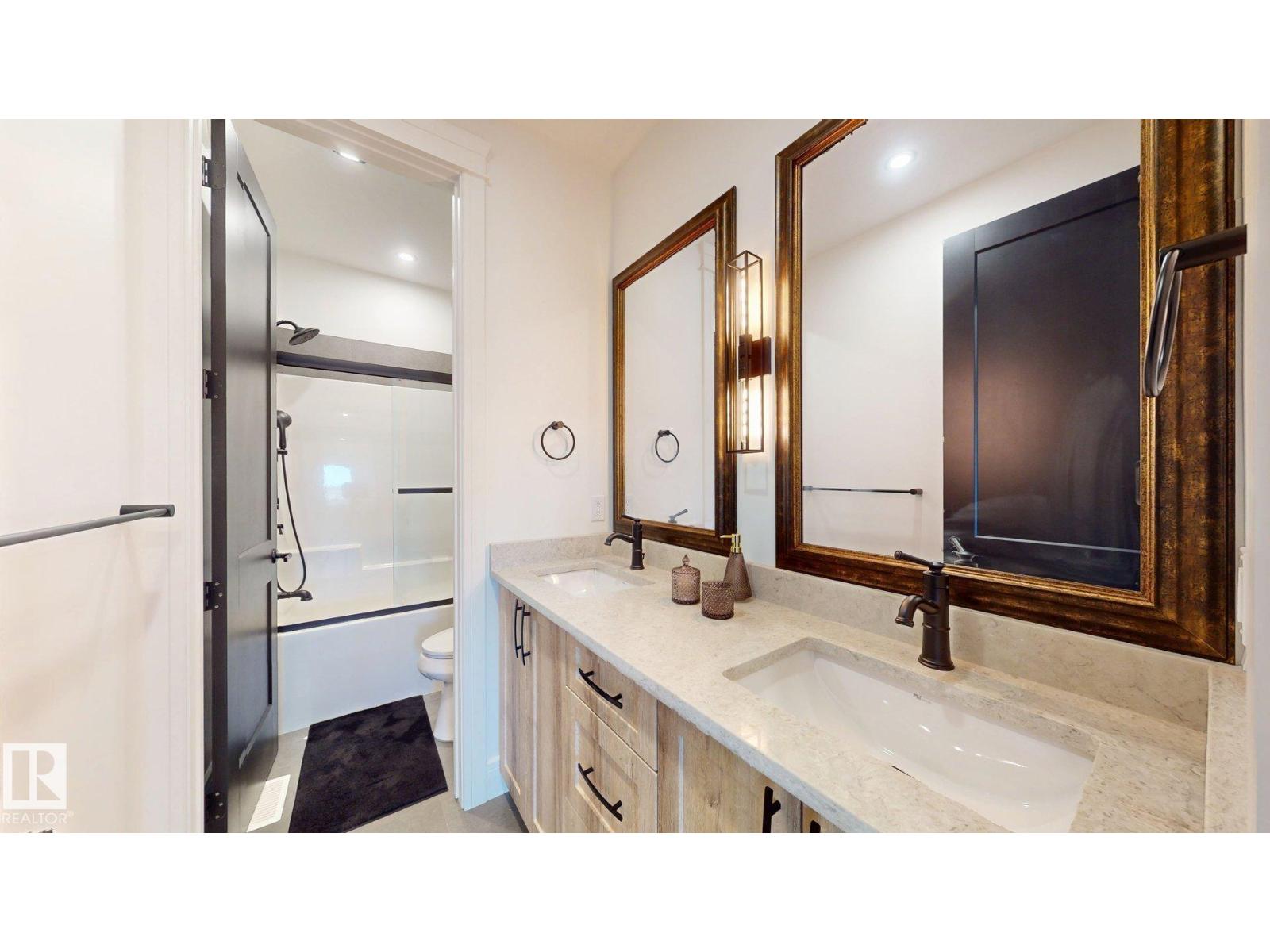 16615 32 AV SW, Edmonton