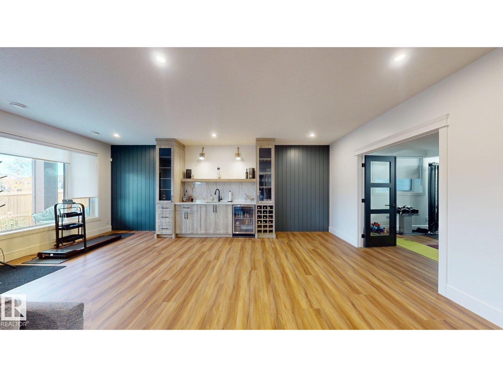 16615 32 AV SW, Edmonton