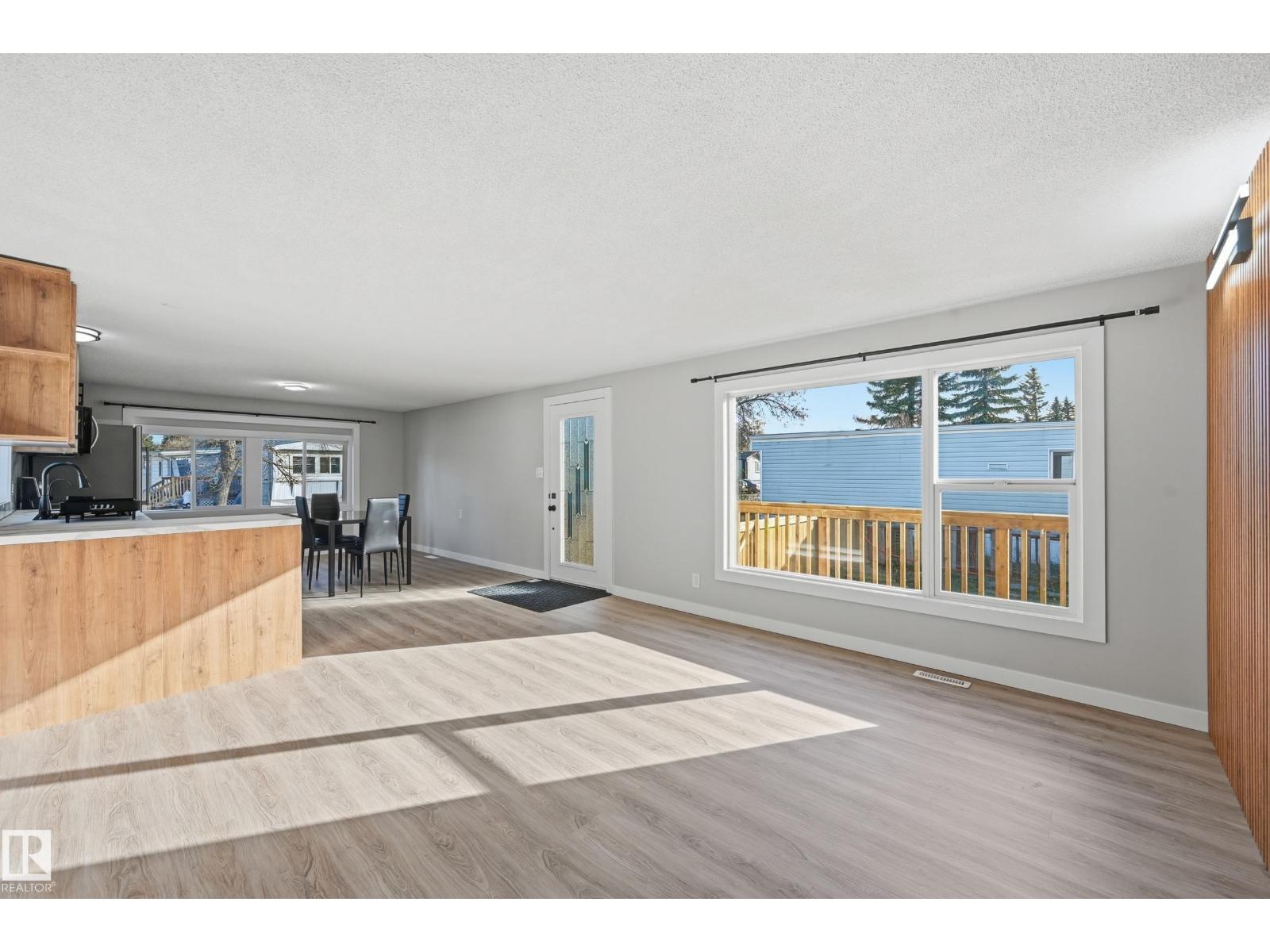 2 Cliff CR NW, Edmonton