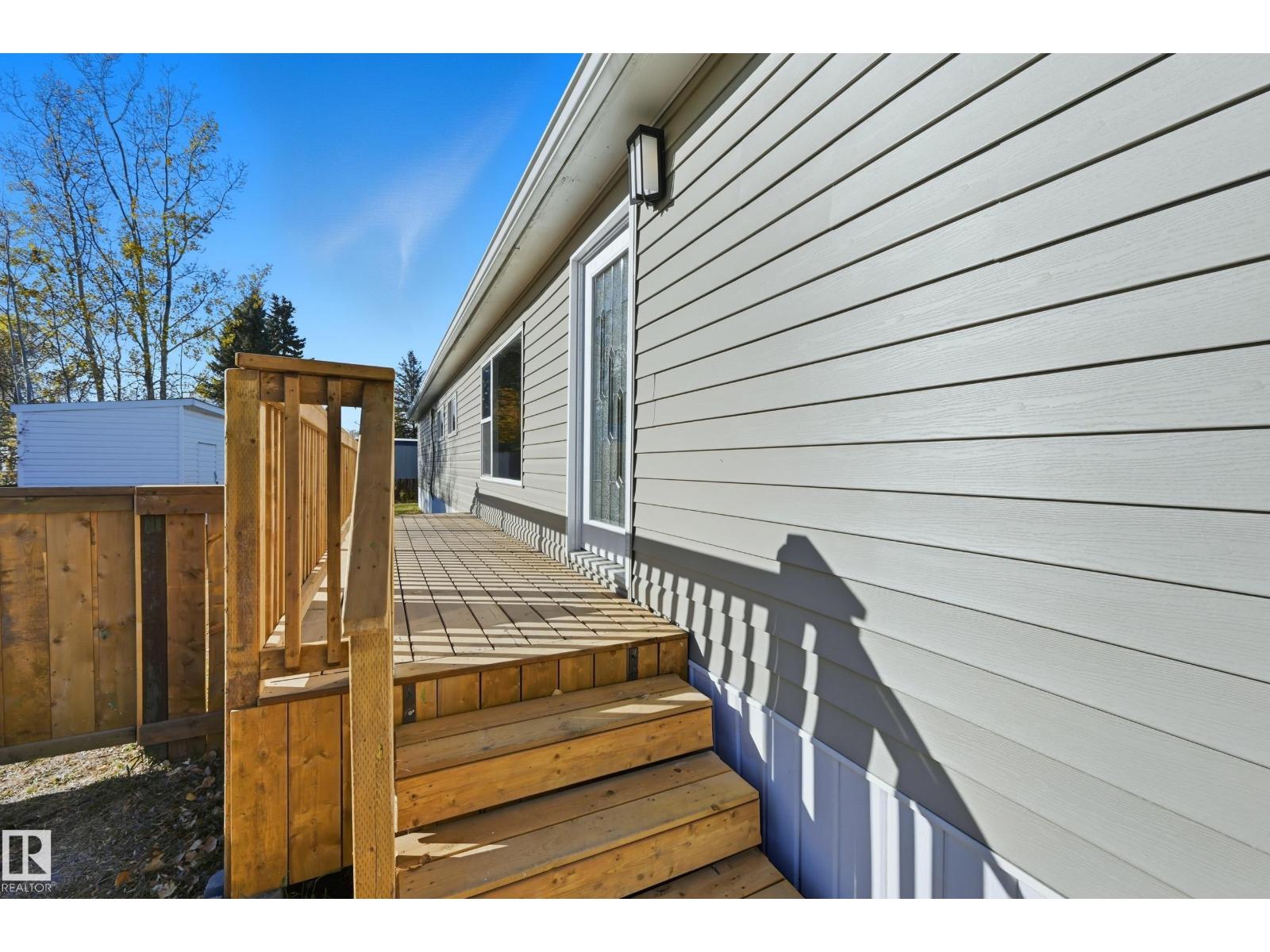 2 Cliff CR NW, Edmonton