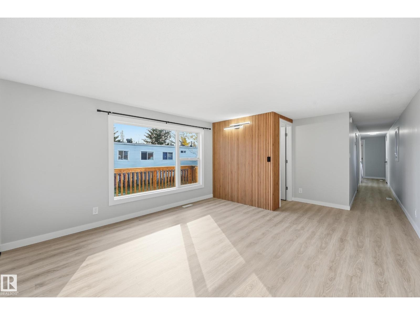 2 Cliff CR NW, Edmonton