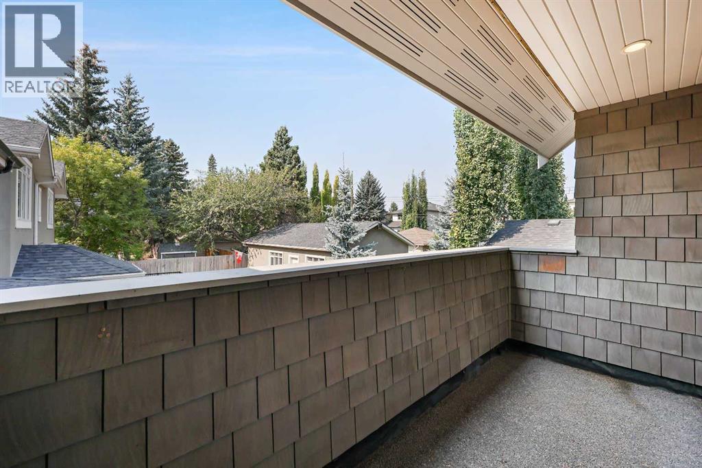 Single Family House for Sale in   Avenue SW Elboya Calgary 