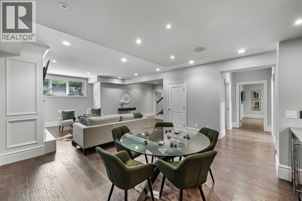 Single Family House for Sale in   Avenue SW Elboya Calgary 