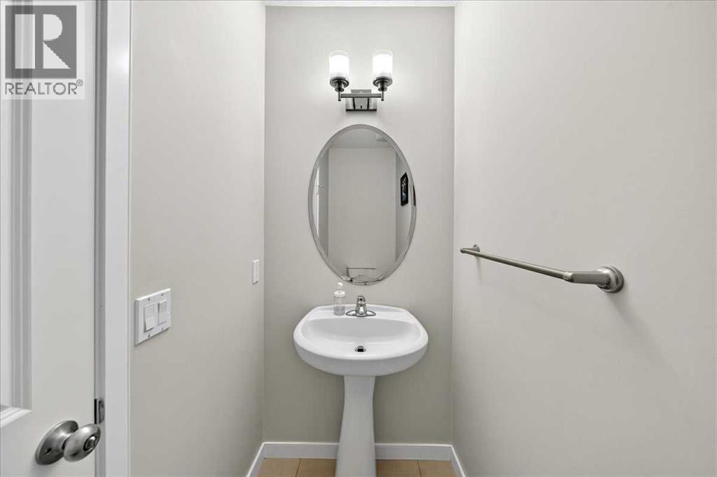 Single Family House for Sale in  Sage Valley Close NW Sage Hill Calgary 