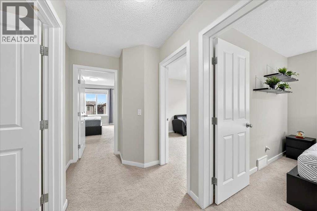 Single Family House for Sale in  Sage Valley Close NW Sage Hill Calgary 