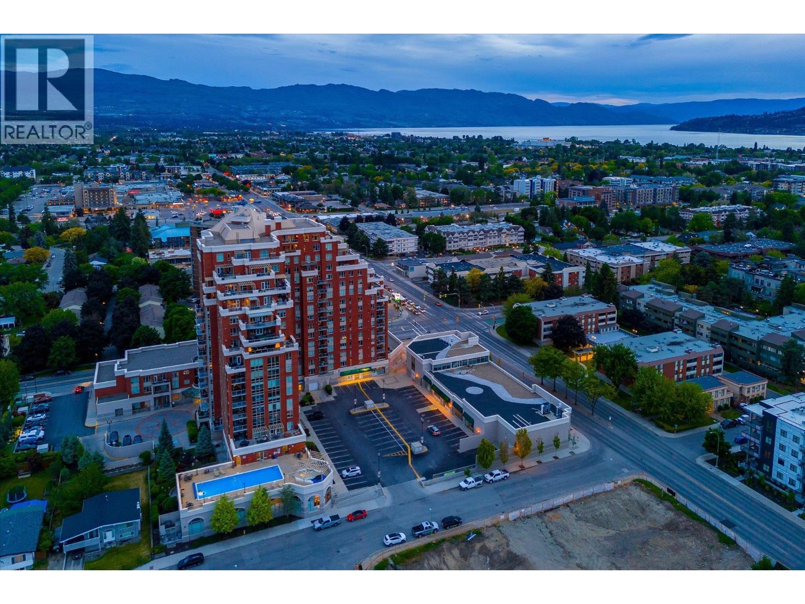 1207 1160 Bernard Avenue, Kelowna
