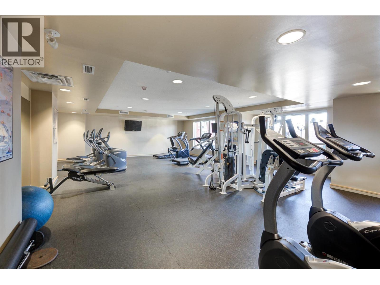 1207 1160 Bernard Avenue, Kelowna