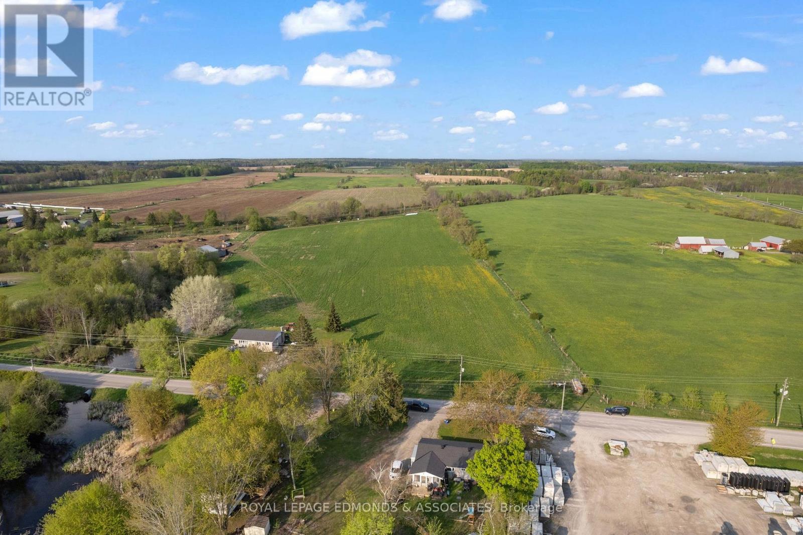 17 ANDERSON DRIVE - Photo 4 of 6, Whitewater Region, Ontario