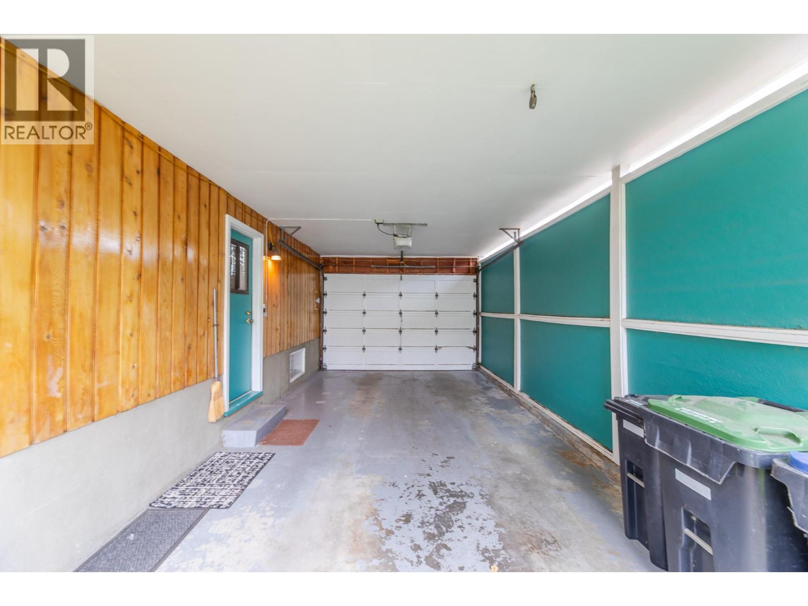  793 MacCleave Avenue, Penticton
