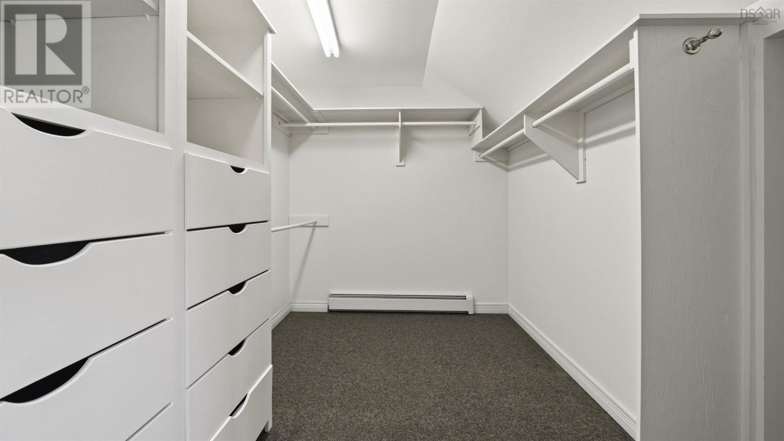 Single Family House for Sale in  Highway  Brentwood 