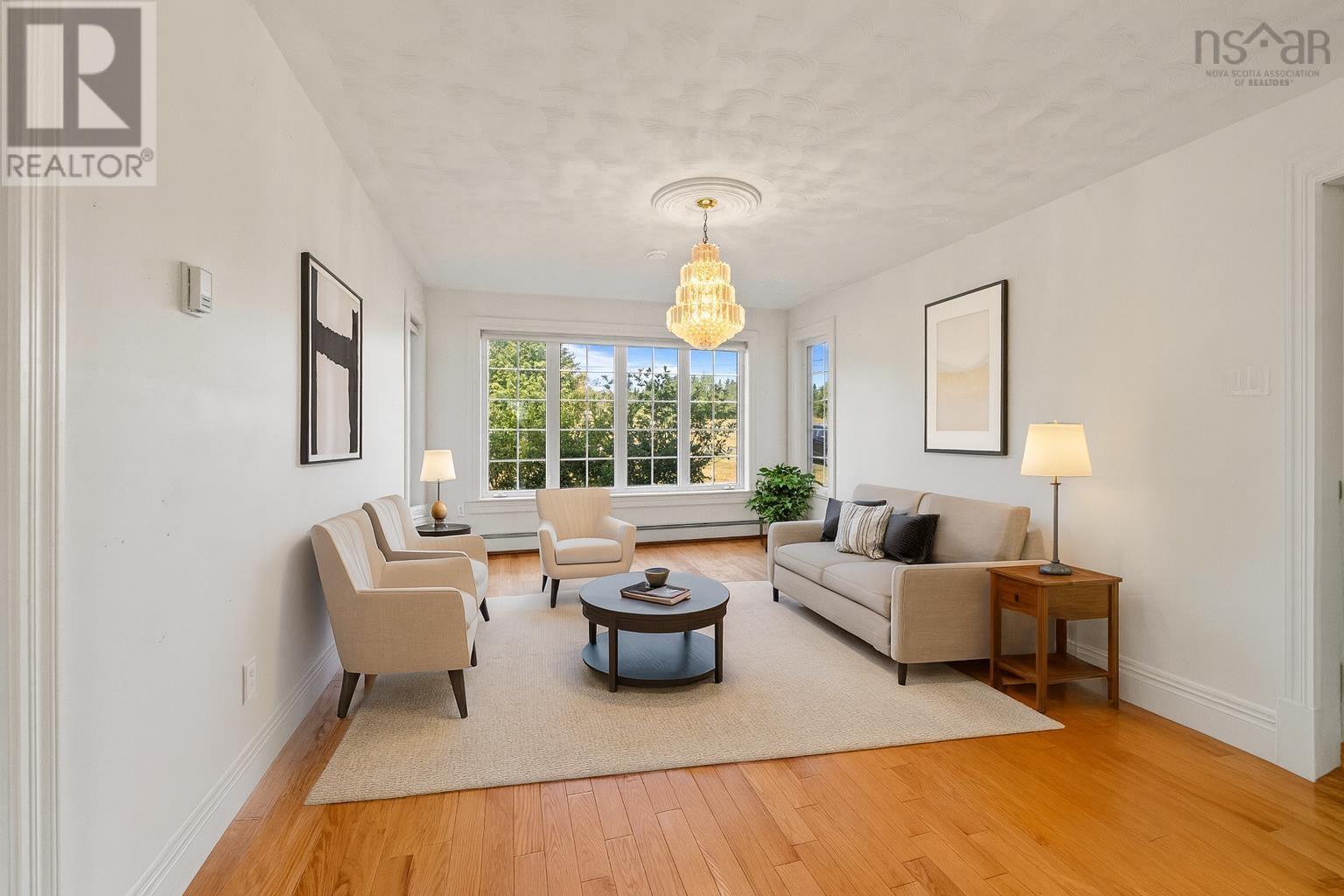 Single Family House for Sale in  Highway  Brentwood 