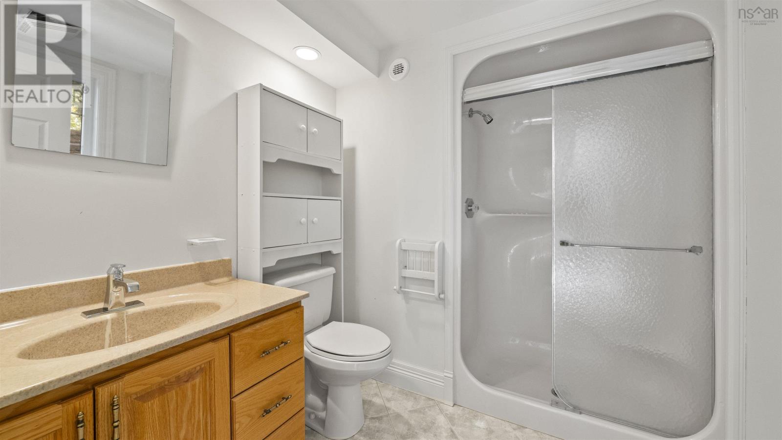 Single Family House for Sale in  Highway  Brentwood 