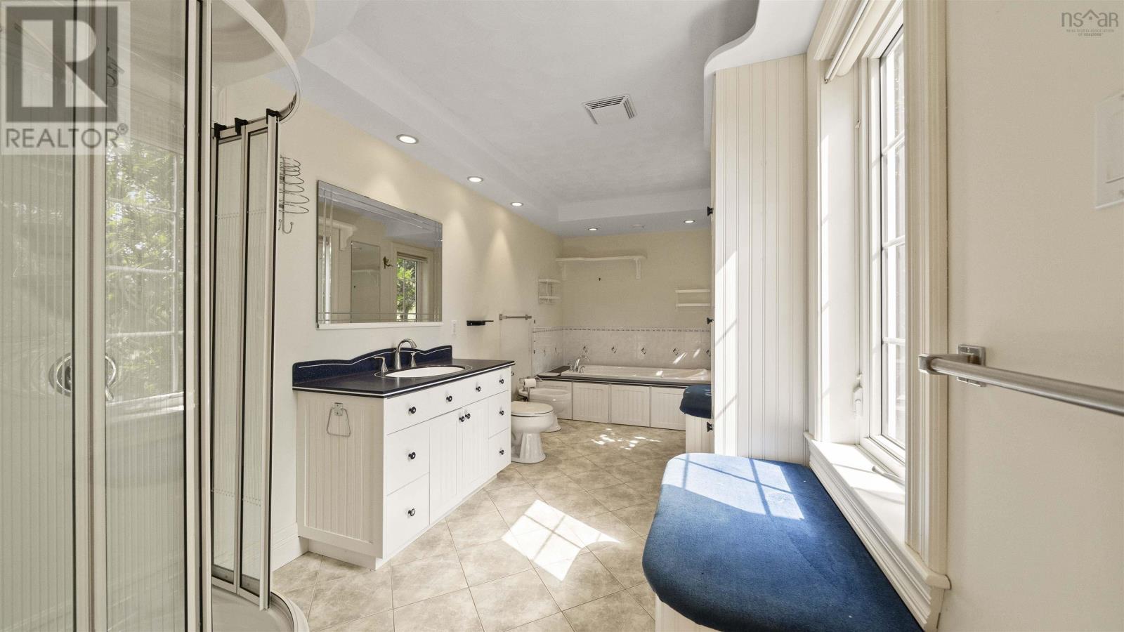 Single Family House for Sale in  Highway  Brentwood 