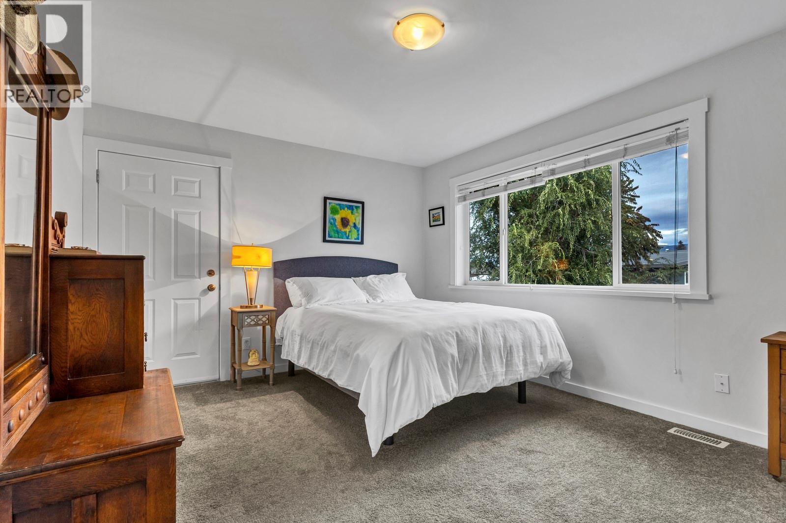  202 Pearson Road, Kelowna