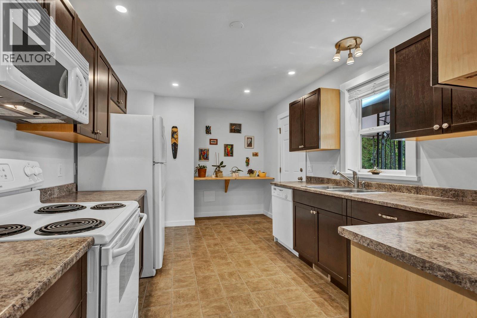  202 Pearson Road, Kelowna