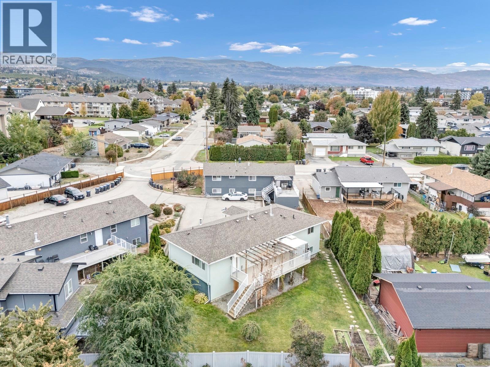  202 Pearson Road, Kelowna