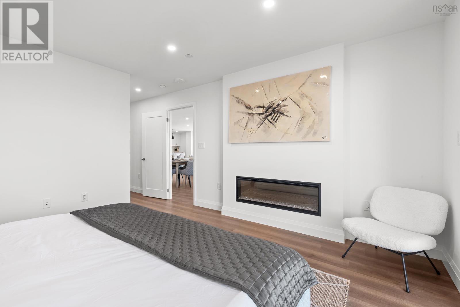 Property 20 of 36 of 1703 72 Seapoint Road