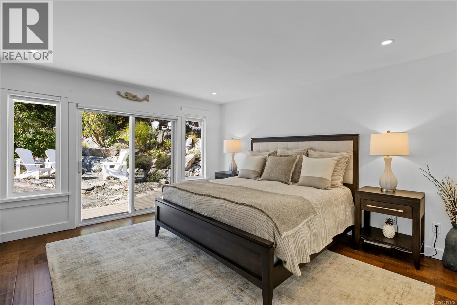 3425 Carmichael Rd, Nanoose Bay