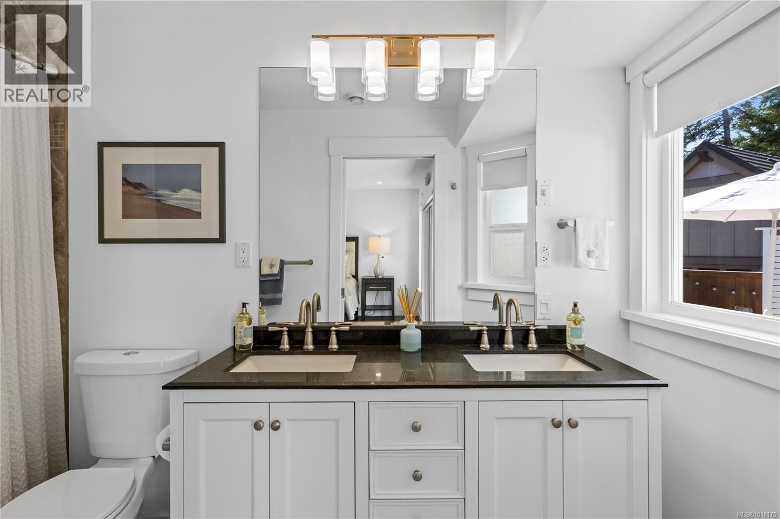 3425 Carmichael Rd, Nanoose Bay