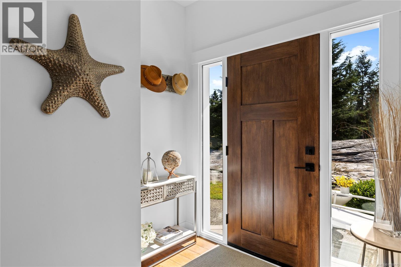 3425 Carmichael Rd, Nanoose Bay