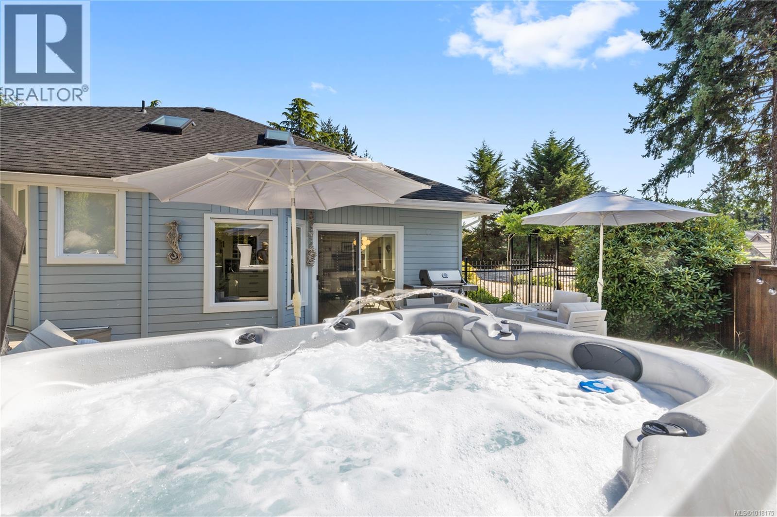 3425 Carmichael Rd, Nanoose Bay