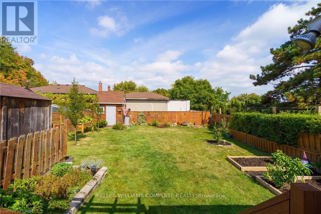 Single Family House for Sale in  MONTROSE AVENUE Hamilton (Rosedale) 