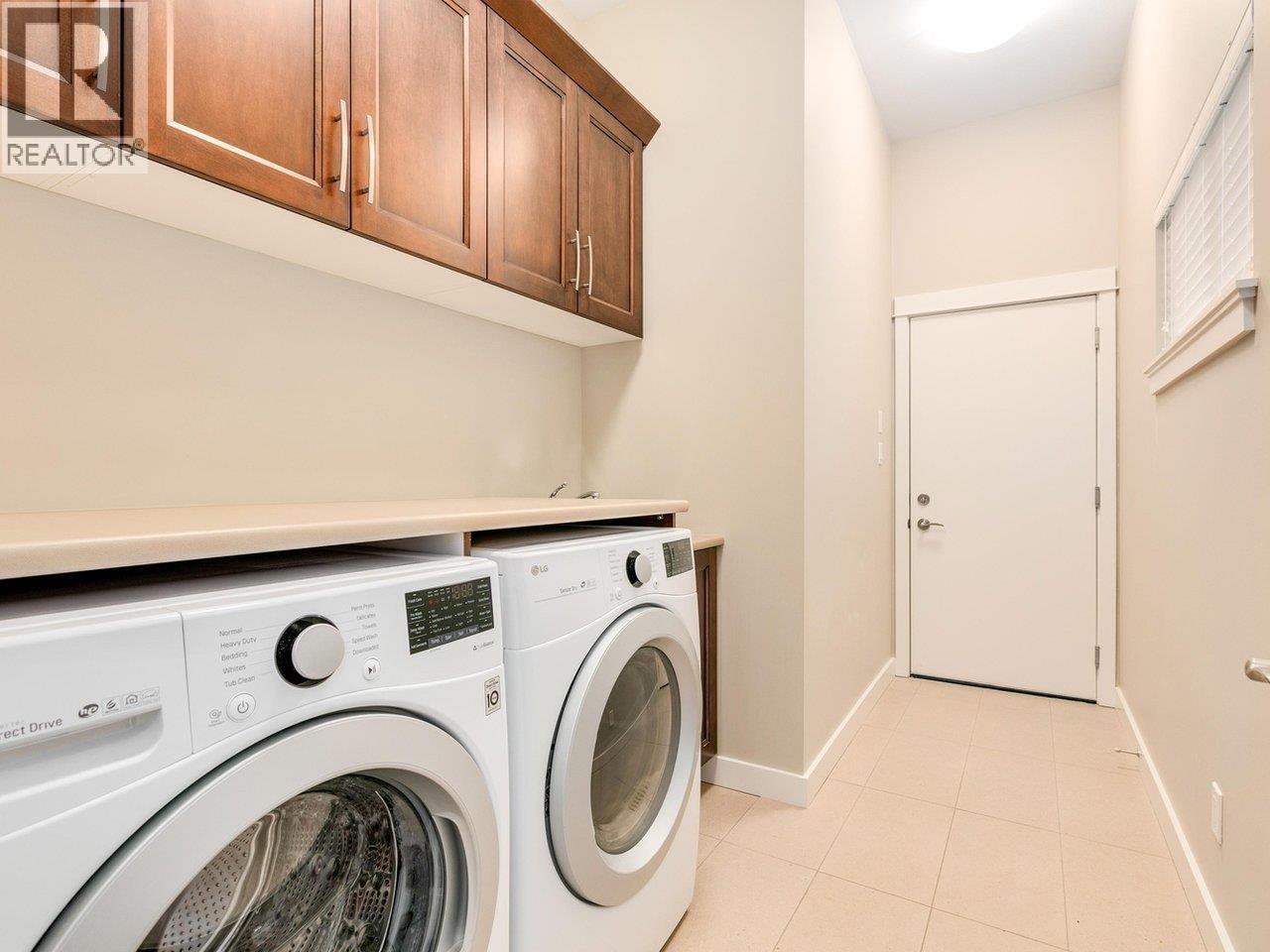 1585 PINE SPRINGS Lane, Delta